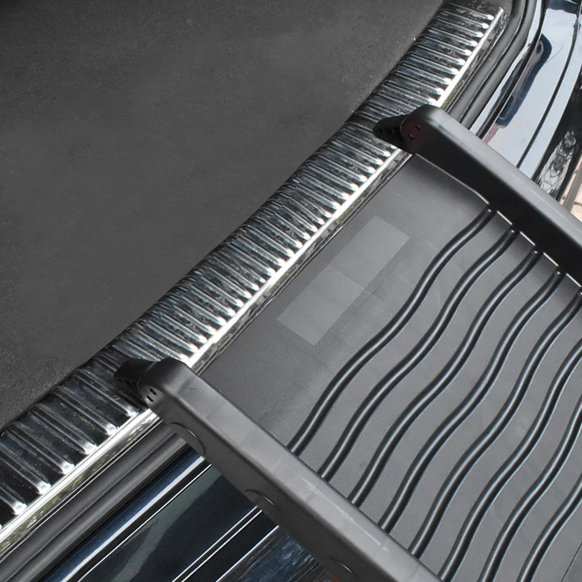 Folding Pet Car Steps with Non-Slip Surface — Dog Climbing Ladder for Large Dogs