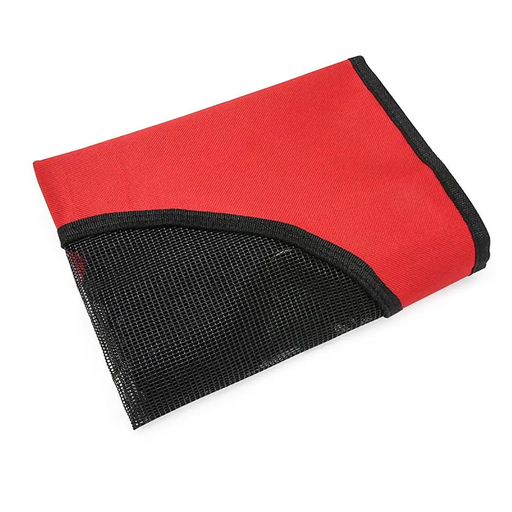 Lightweight Nylon Dog Car Safety Net Barrier — Universal Fit, Durable Mesh